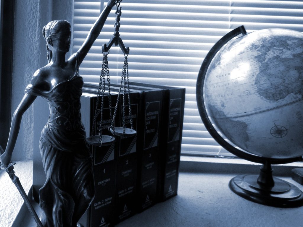 адвокат семейно право